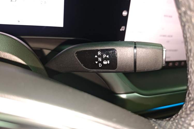 Used XPeng P7 2022 625E Gear Lever