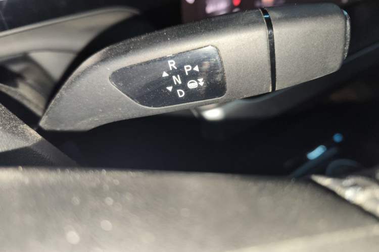 Used XPeng P7 2022 480E Gear Lever
