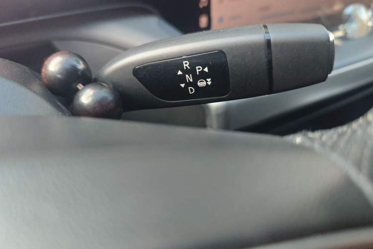 Used XPeng P7 2022 480E Gear Lever