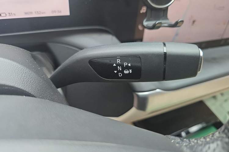 Used XPeng P7 2022 480E Gear Lever