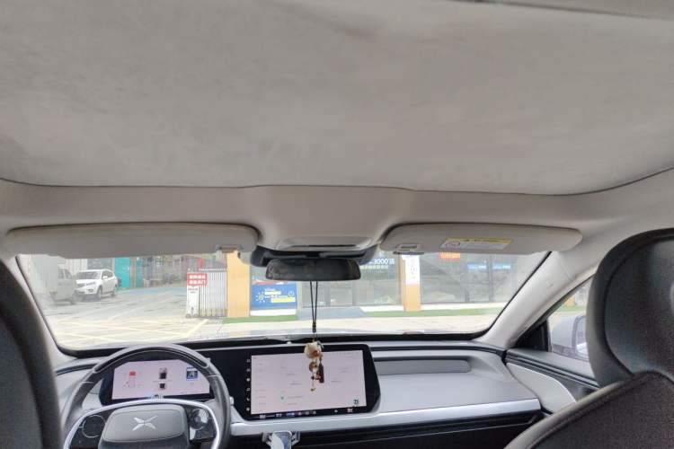 Used XPeng P7 2022 625E Headliner
