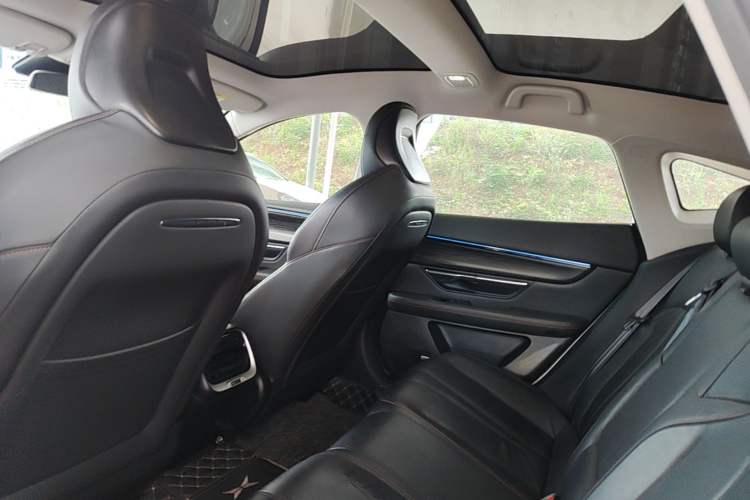 Used XPeng P7 2022 480E+ Headliner