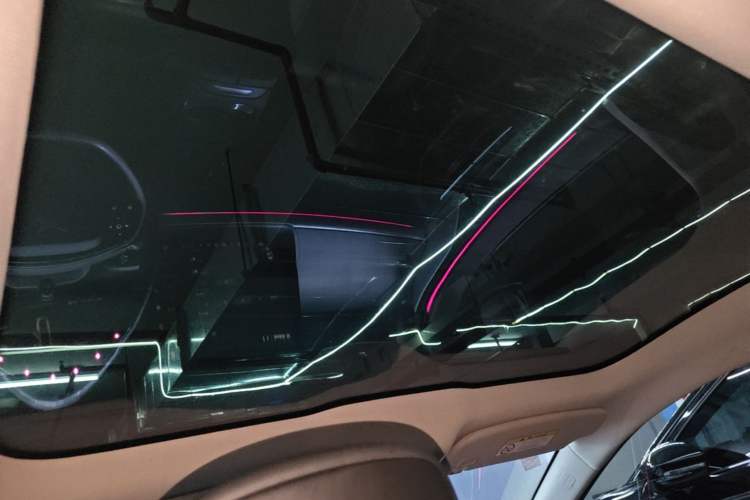 Used XPeng P7 2022 625E Headliner