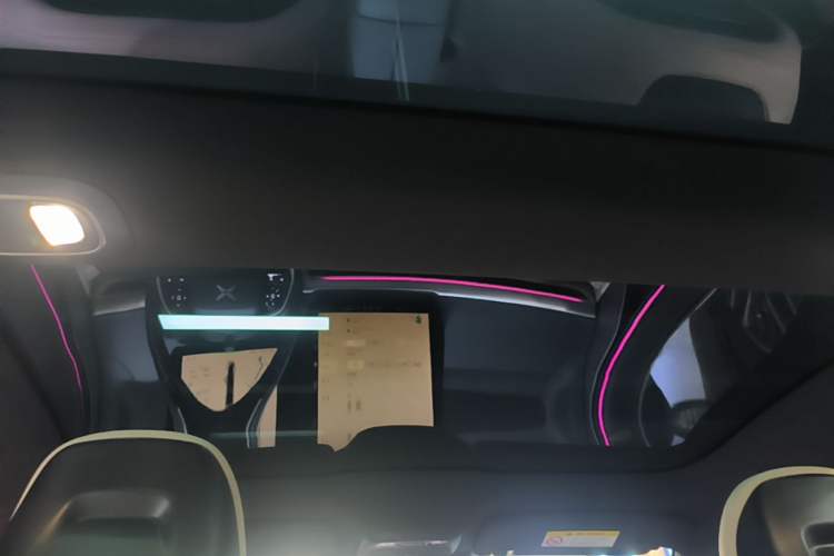Used XPeng P7 2022 625E Headliner