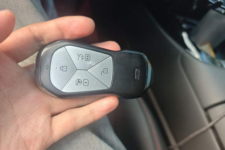 Used XPeng P7 2022 480E Interior 1