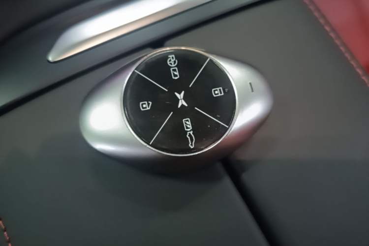 Used XPeng P7 2022 670N+ Interior 1