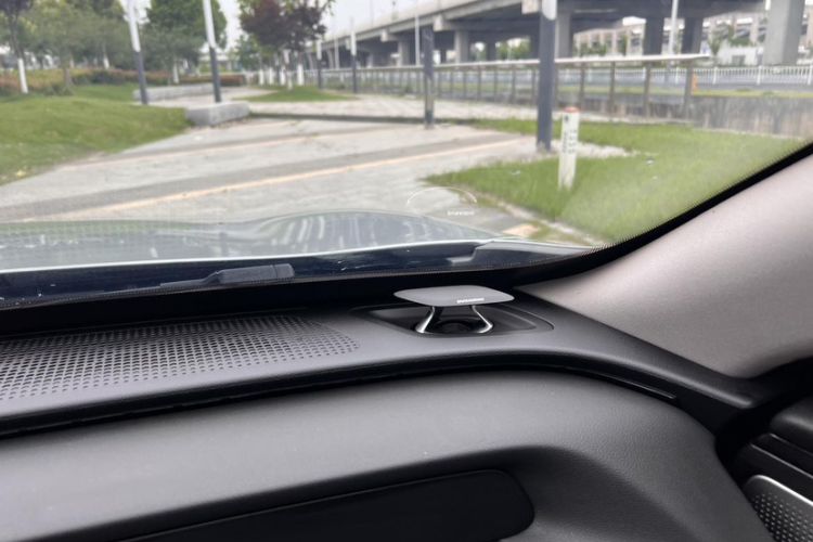 Used XPeng P7 2022 670N+ Interior 3
