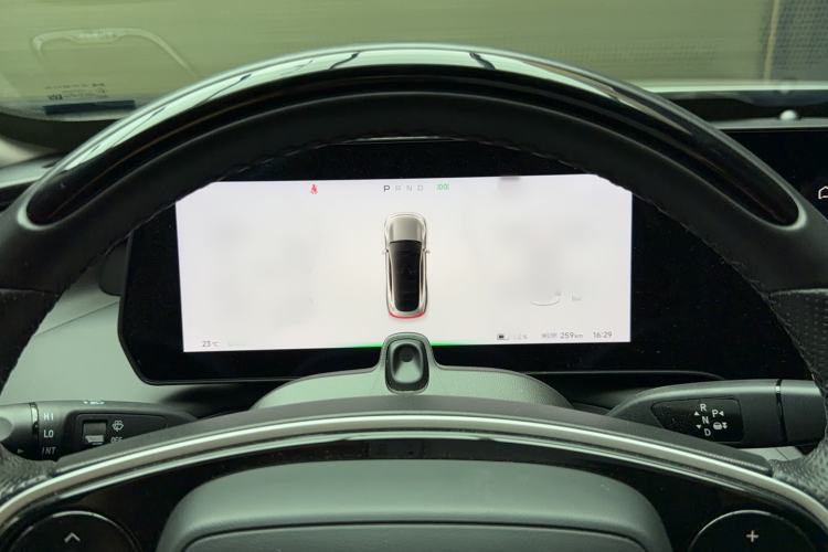Used XPeng P7 2022 480G+ Interior 4