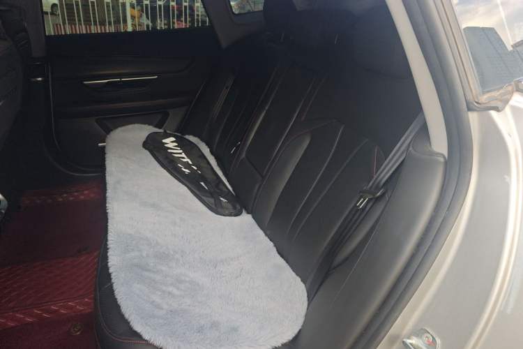 Used XPeng P7 2022 480E Interior 4