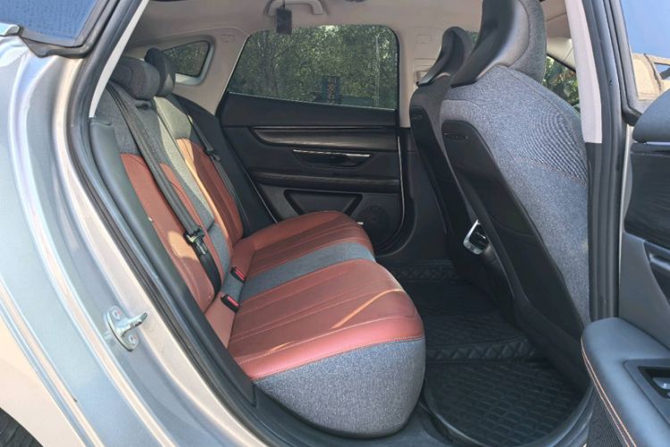 Used XPeng P7 2022 480 Standard Range Smart Drive Edition Interior 7
