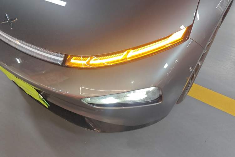 Used XPeng P7 2022 625E Left Front Headlight