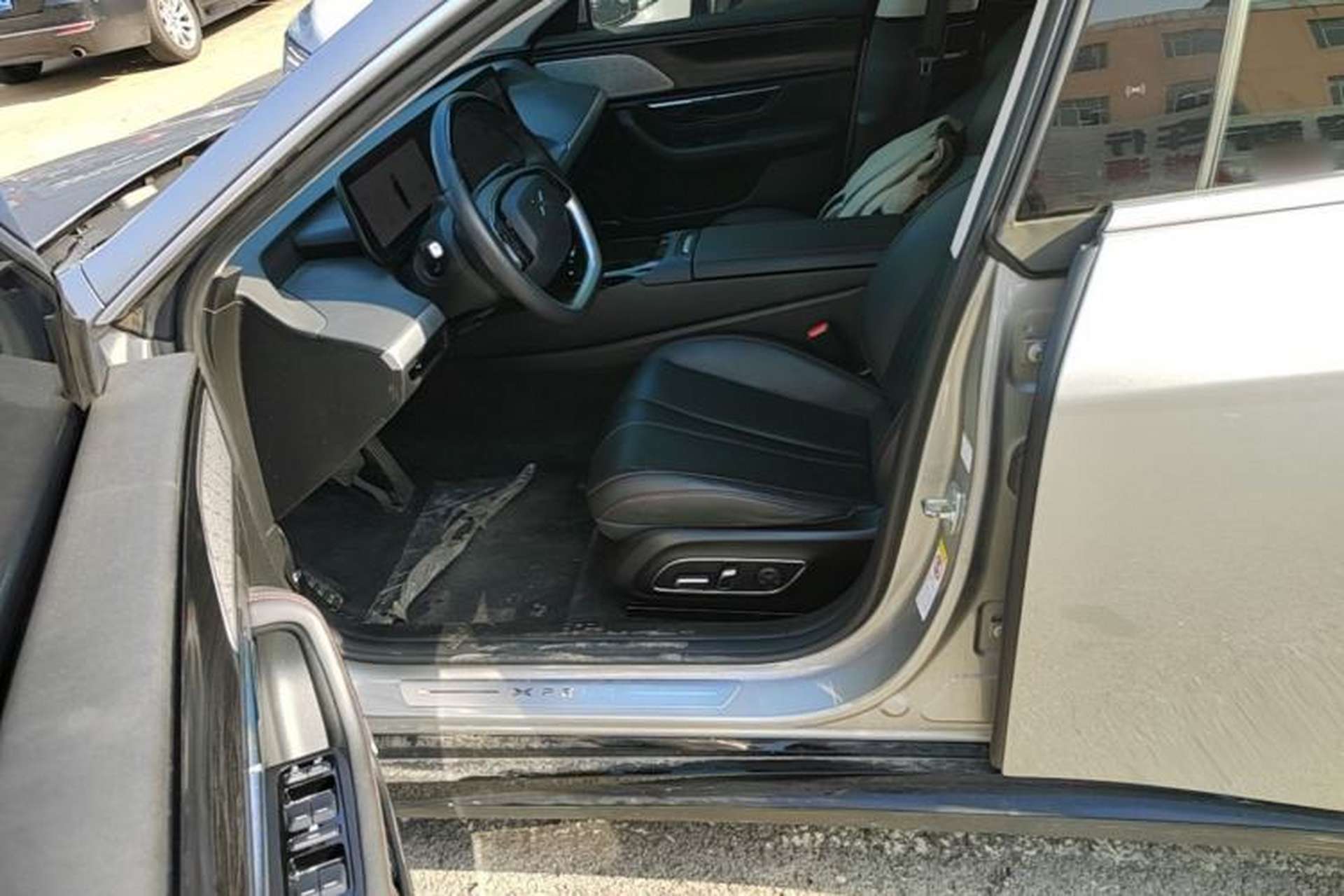 Used XPeng P7 2022 480E Left Front Seat
