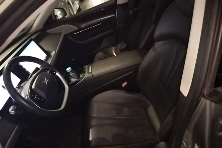 Used XPeng P7 2022 480G+ Left Front Seat