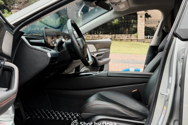 Used XPeng P7 2022 480E Left Front Seat