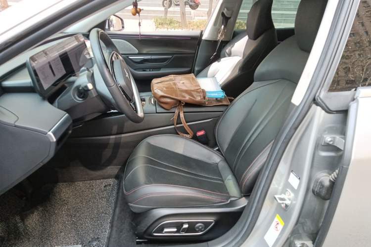Used XPeng P7 2022 586G Left Front Seat