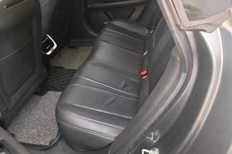 Used XPeng P7 2022 670N+ Left Rear Seat