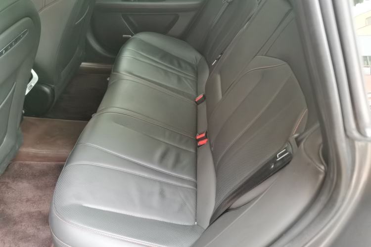 Used XPeng P7 2022 670E+ Pengyi Edition Left Rear Seat