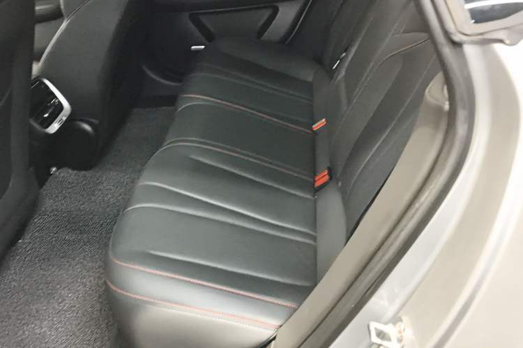 Used XPeng P7 2022 586G Left Rear Seat