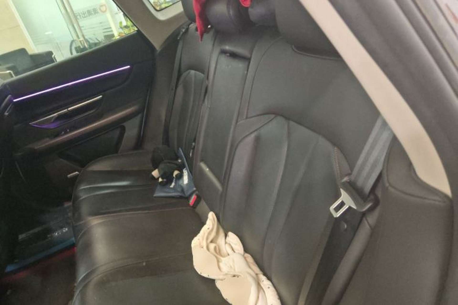 Used XPeng P7 2022 625E Left Rear Seat