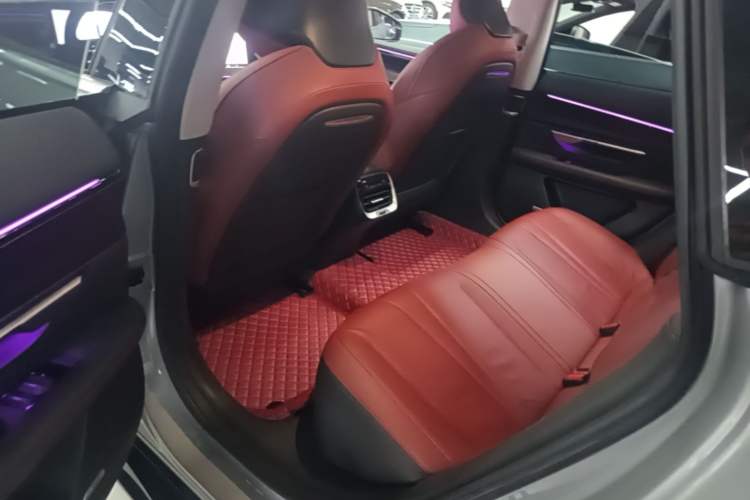 Used XPeng P7 2022 670N+ Left Rear Seat