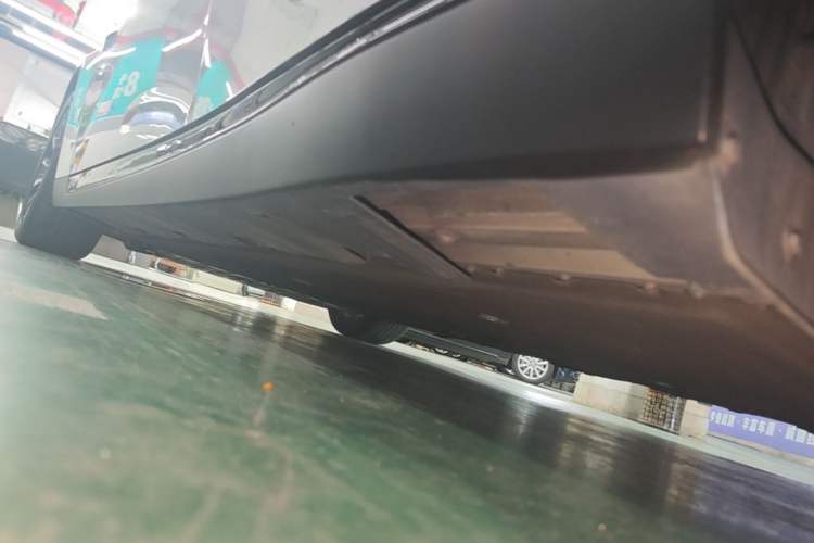 Used XPeng P7 2022 480E Left Side Sill
