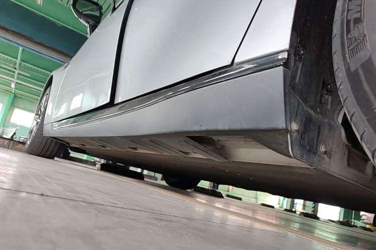 Used XPeng P7 2022 625E Left Side Sill
