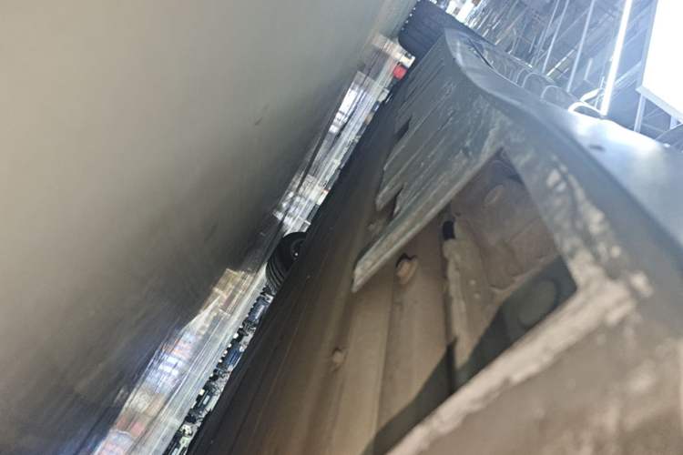 Used XPeng P7 2022 480N+ Left Side Sill