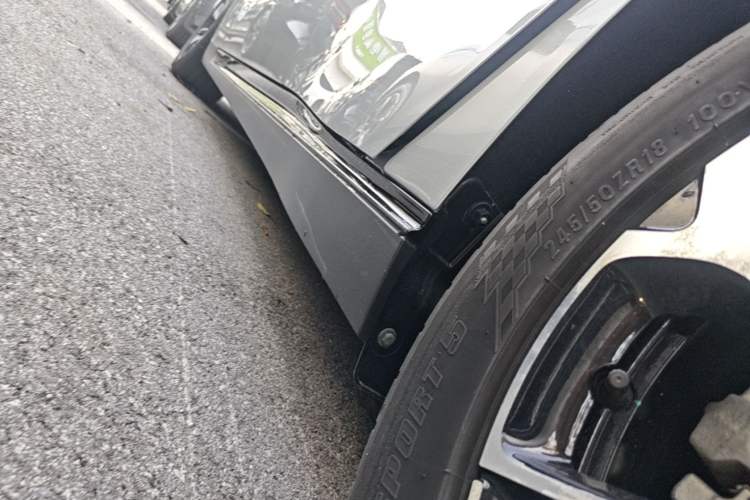 Used XPeng P7 2022 480G Left Side Sill