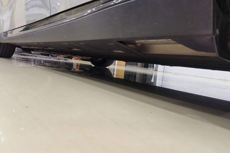 Used XPeng P7 2022 625E Left Side Sill
