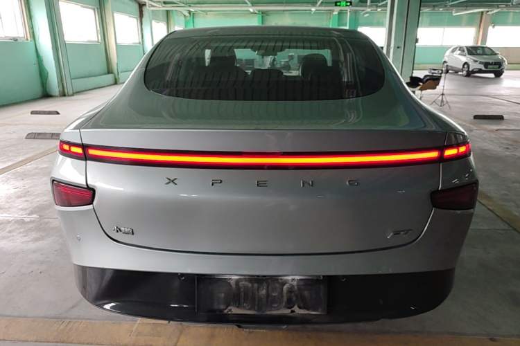 Used XPeng P7 2022 625E Rear