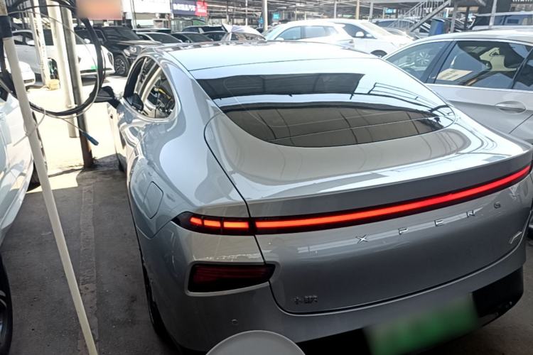 Used XPeng P7 2022 625E Rear Left 45 Deg