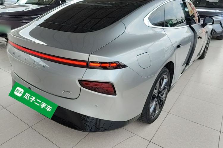Used XPeng P7 2022 480E+ Rear Right 45 Deg