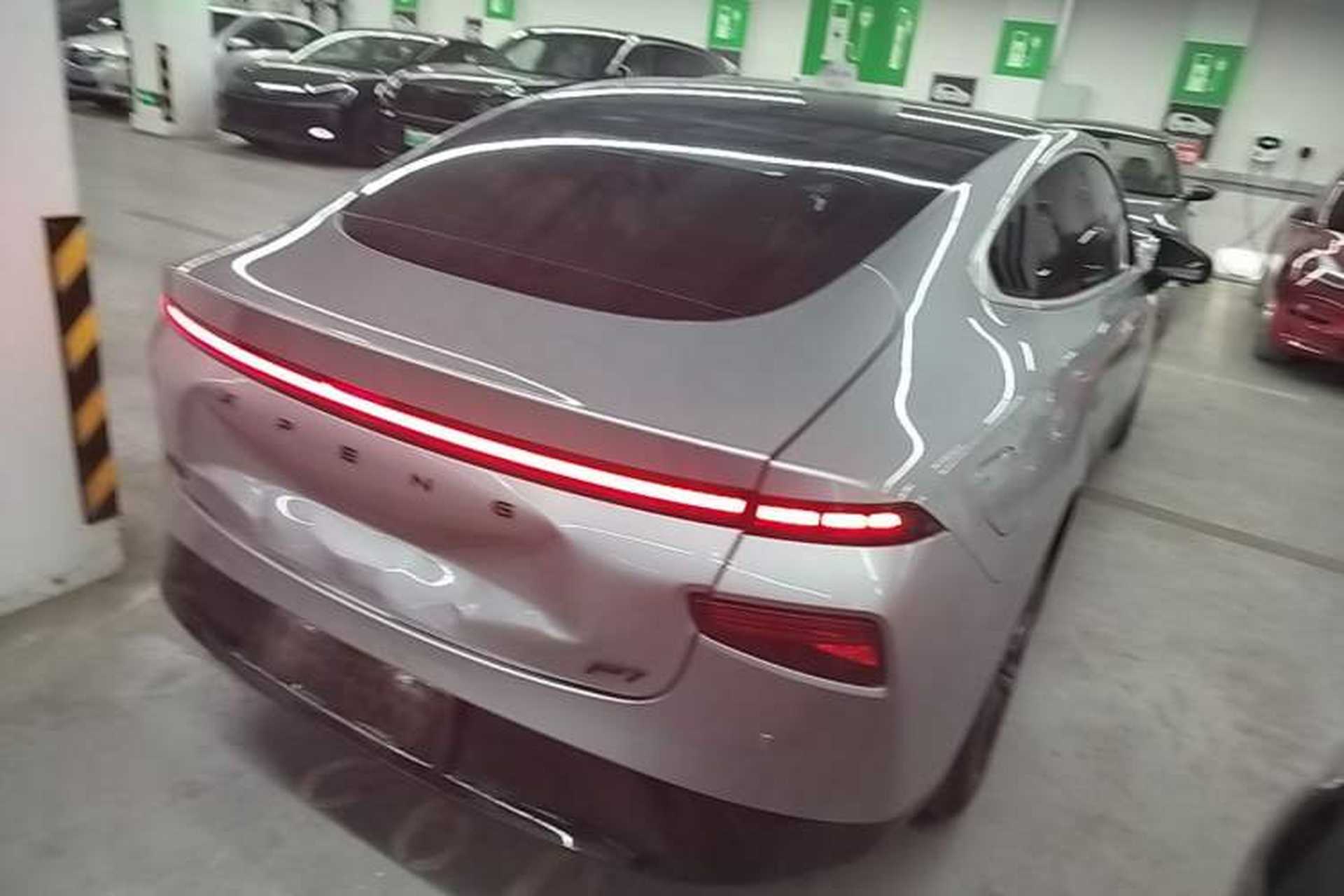 Used XPeng P7 2022 670N+ Rear Right 45 Deg