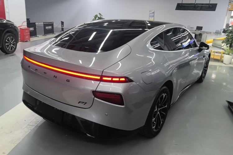Used XPeng P7 2022 480E Rear Right 45 Deg