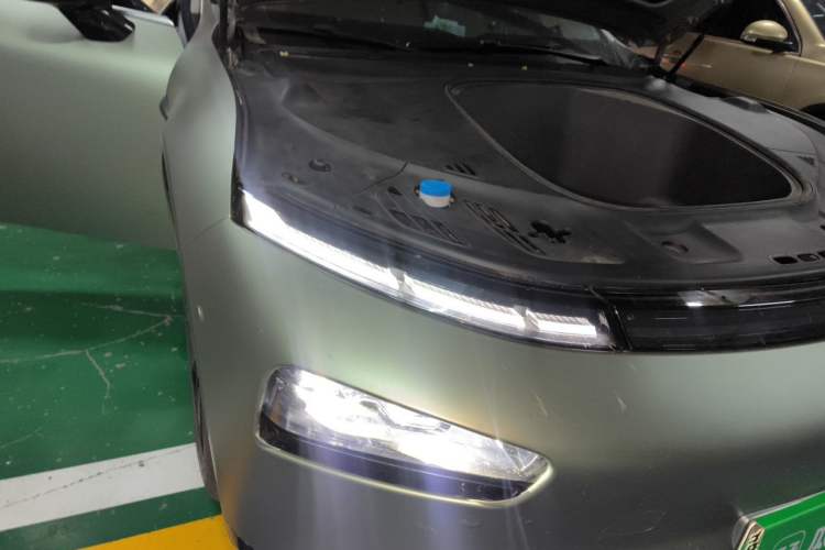 Used XPeng P7 2022 480E Right Front Headlight