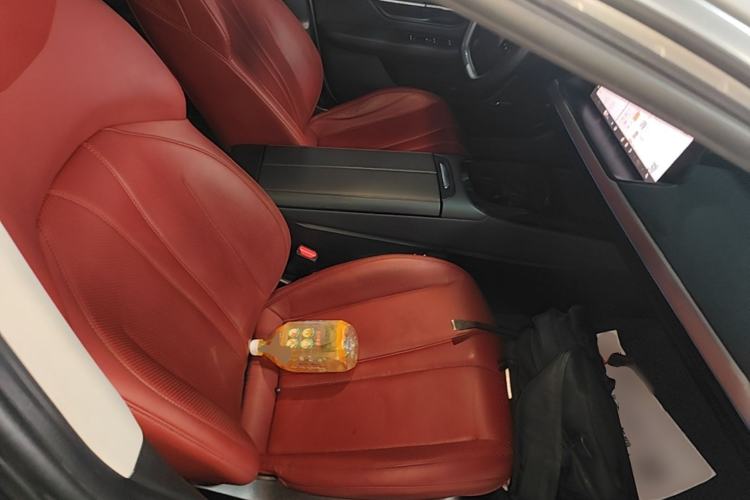 Used XPeng P7 2022 480N+ Right Front Seat