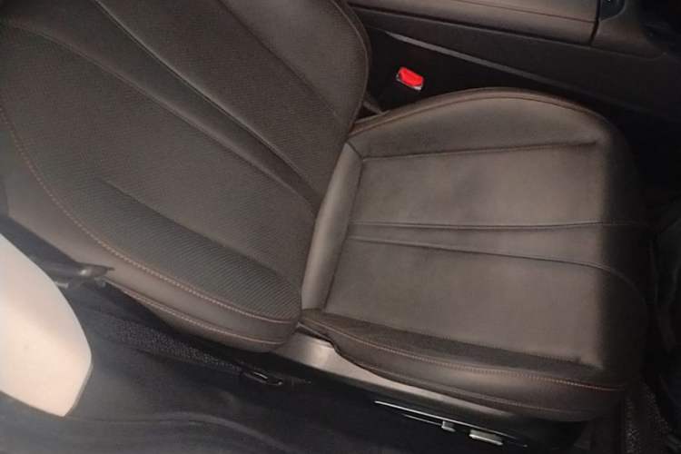 Used XPeng P7 2022 625E Right Front Seat