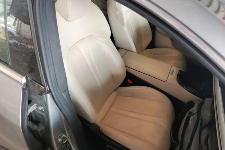 Used XPeng P7 2022 480E Right Front Seat