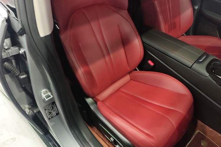 Used XPeng P7 2022 480N+ Right Front Seat