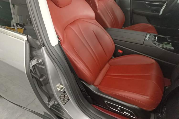 Used XPeng P7 2022 670N+ Right Front Seat