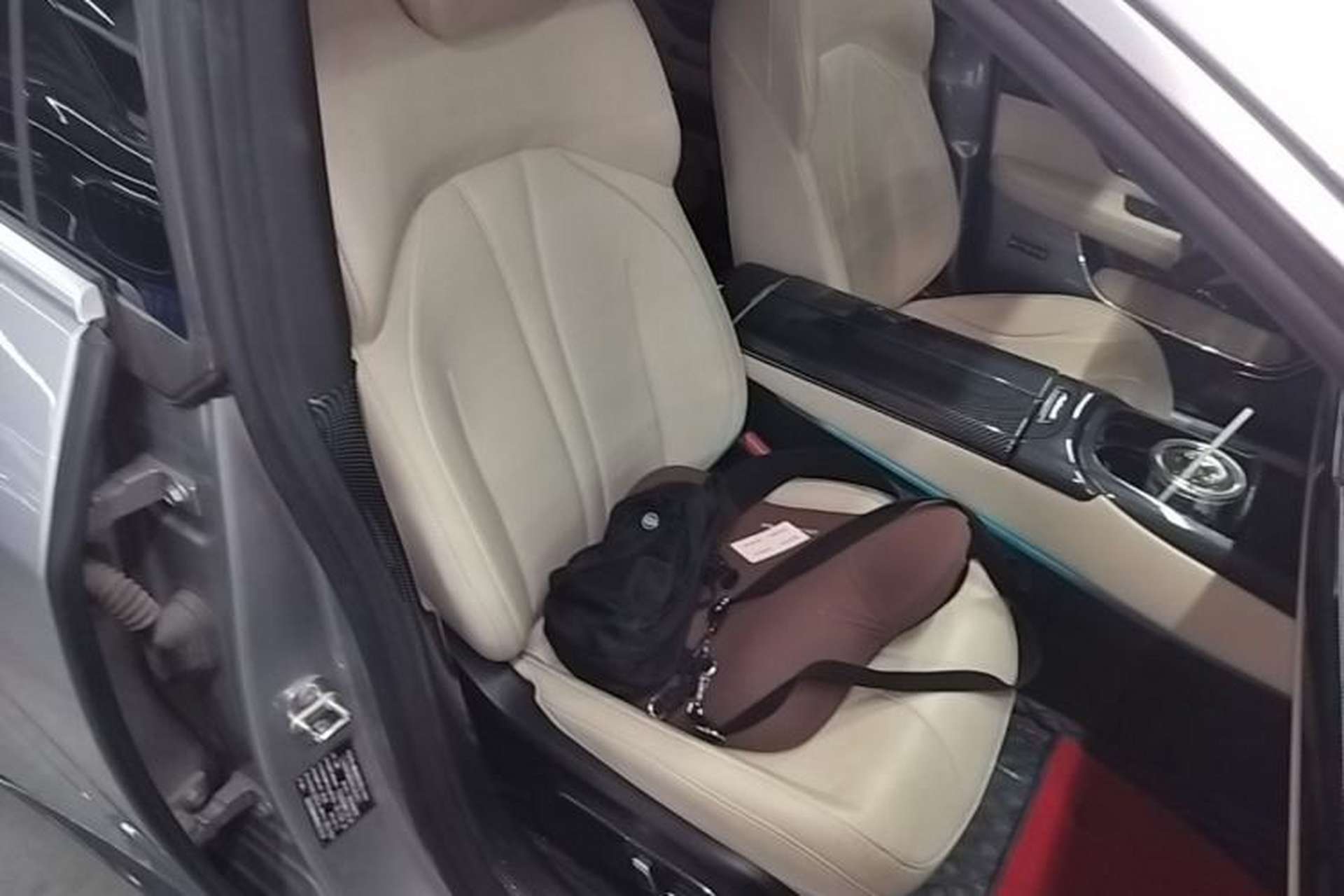 Used XPeng P7 2022 670N+ Right Front Seat