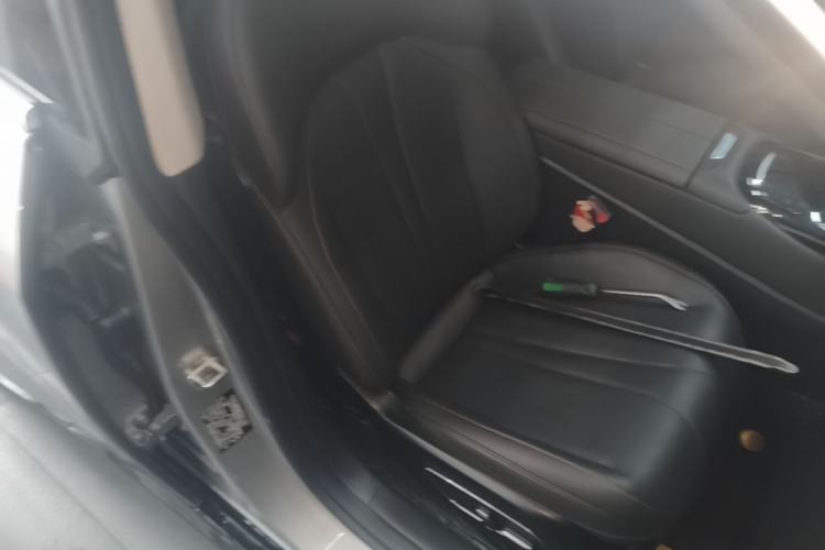 Used XPeng P7 2022 670N+ Right Front Seat