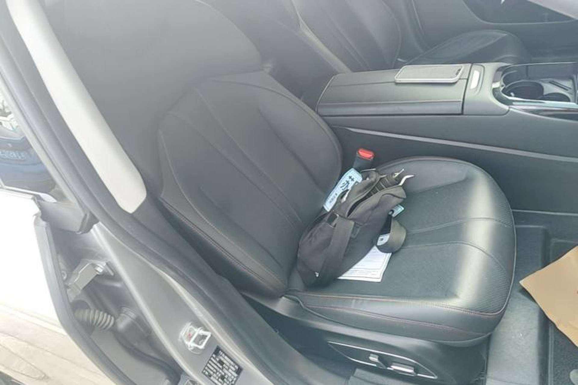 Used XPeng P7 2022 670E+ Right Front Seat