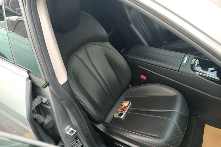 Used XPeng P7 2022 586G Right Front Seat