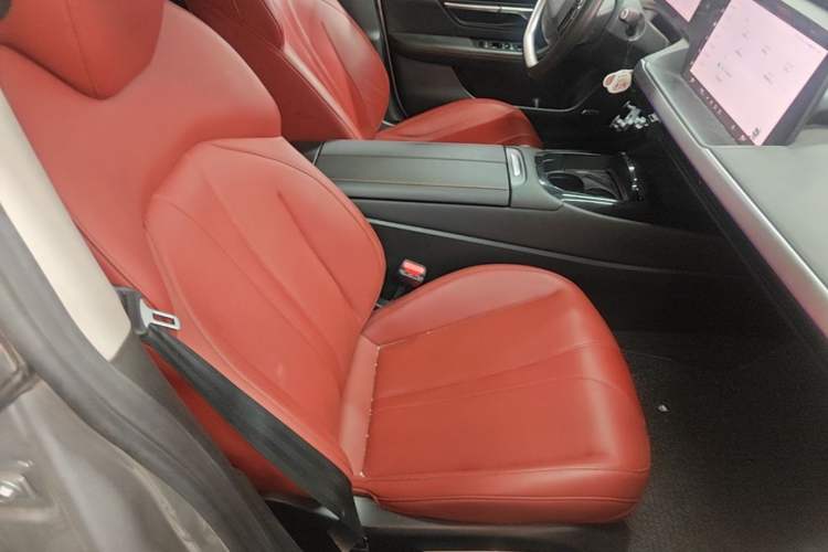 Used XPeng P7 2022 670N+ Right Front Seat