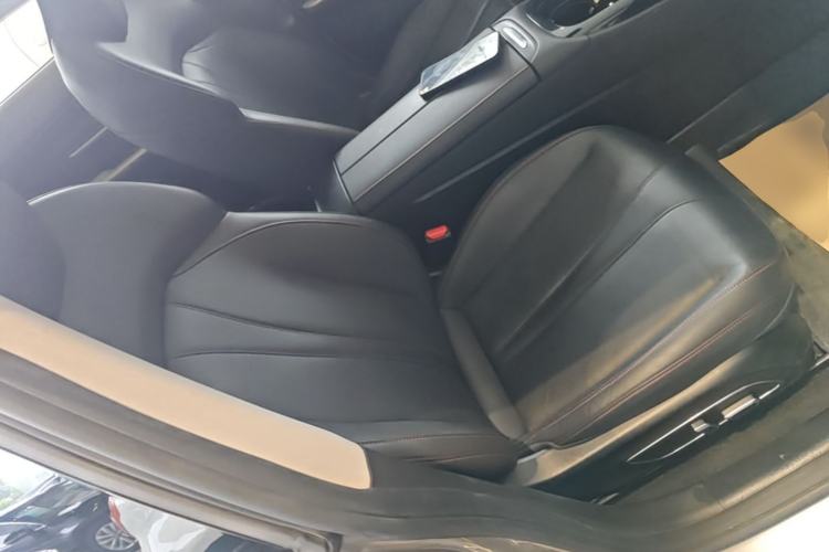 Used XPeng P7 2022 670N+ Right Front Seat