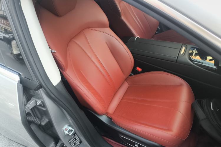 Used XPeng P7 2022 625E Right Front Seat