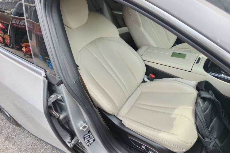Used XPeng P7 2022 670E+ Right Front Seat