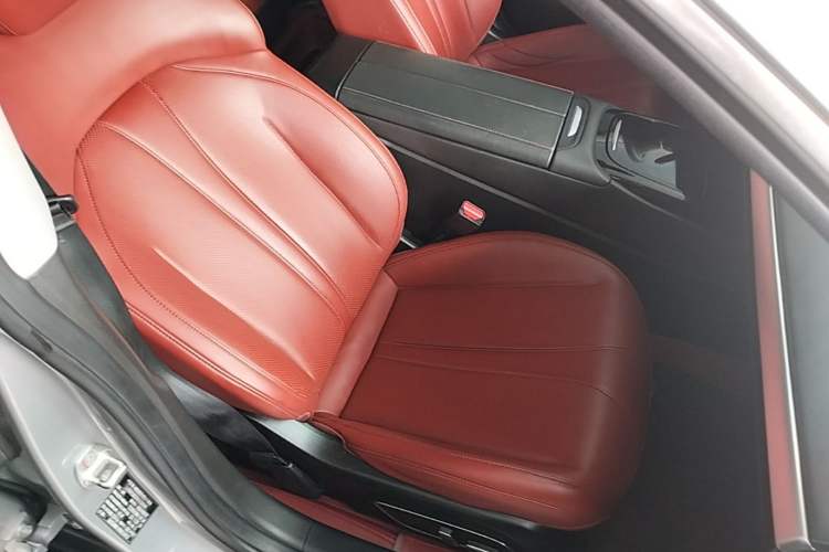 Used XPeng P7 2022 670N+ Right Front Seat