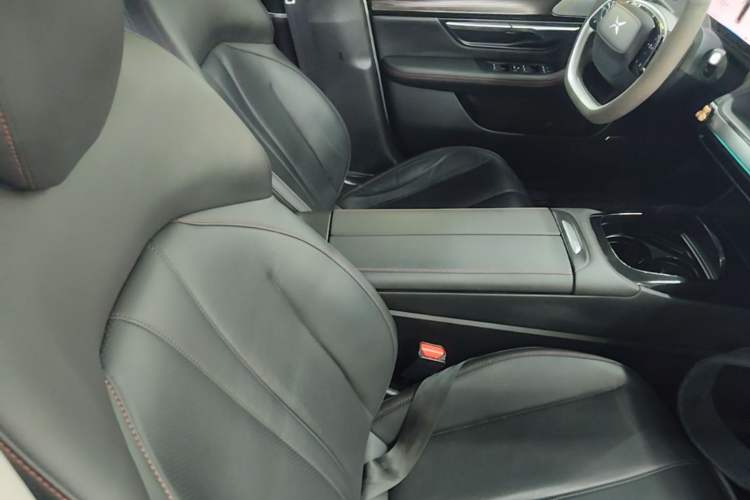 Used XPeng P7 2022 480N+ Right Front Seat